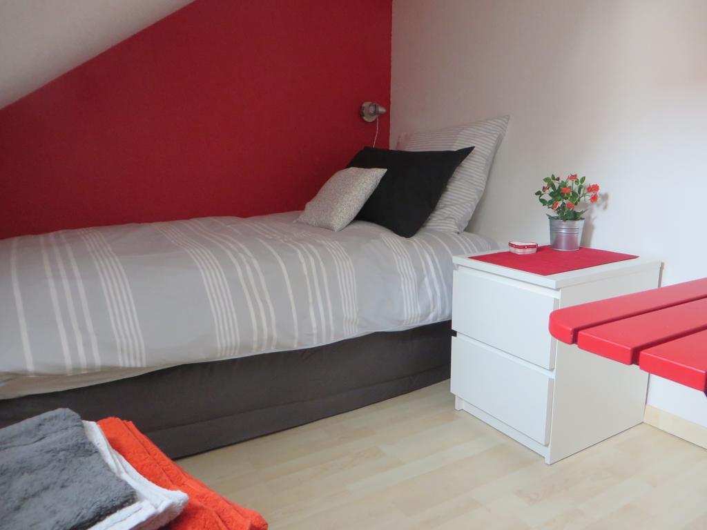 Au Quai Des Pecheurs Apartment Страсбург Стая снимка
