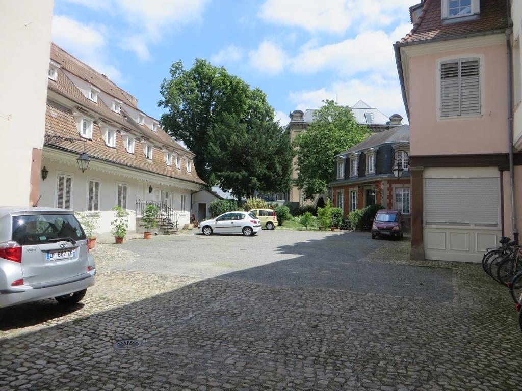Au Quai Des Pecheurs Apartment Страсбург Стая снимка